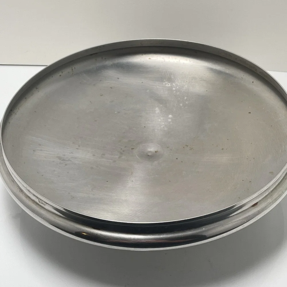 Revere Ware  9 in. 90H Skillet Fry Pan Clinton,IL USA W.‎ Lid